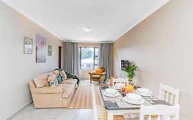 Airville Luxury Apartments, 7Min Drive To Cresta Mall